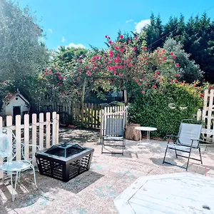 Ideal For Camino Quiet Basic Away From Crowds In Private House Séjour chez l'habitant Zizur Mayor